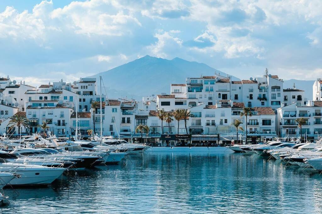 Precioso Apto En Milla De Oro. Lejlighed Marbella
